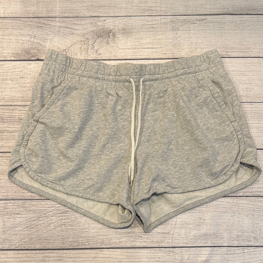 Women’s Champion C9 Athletic Shorts size XL gray